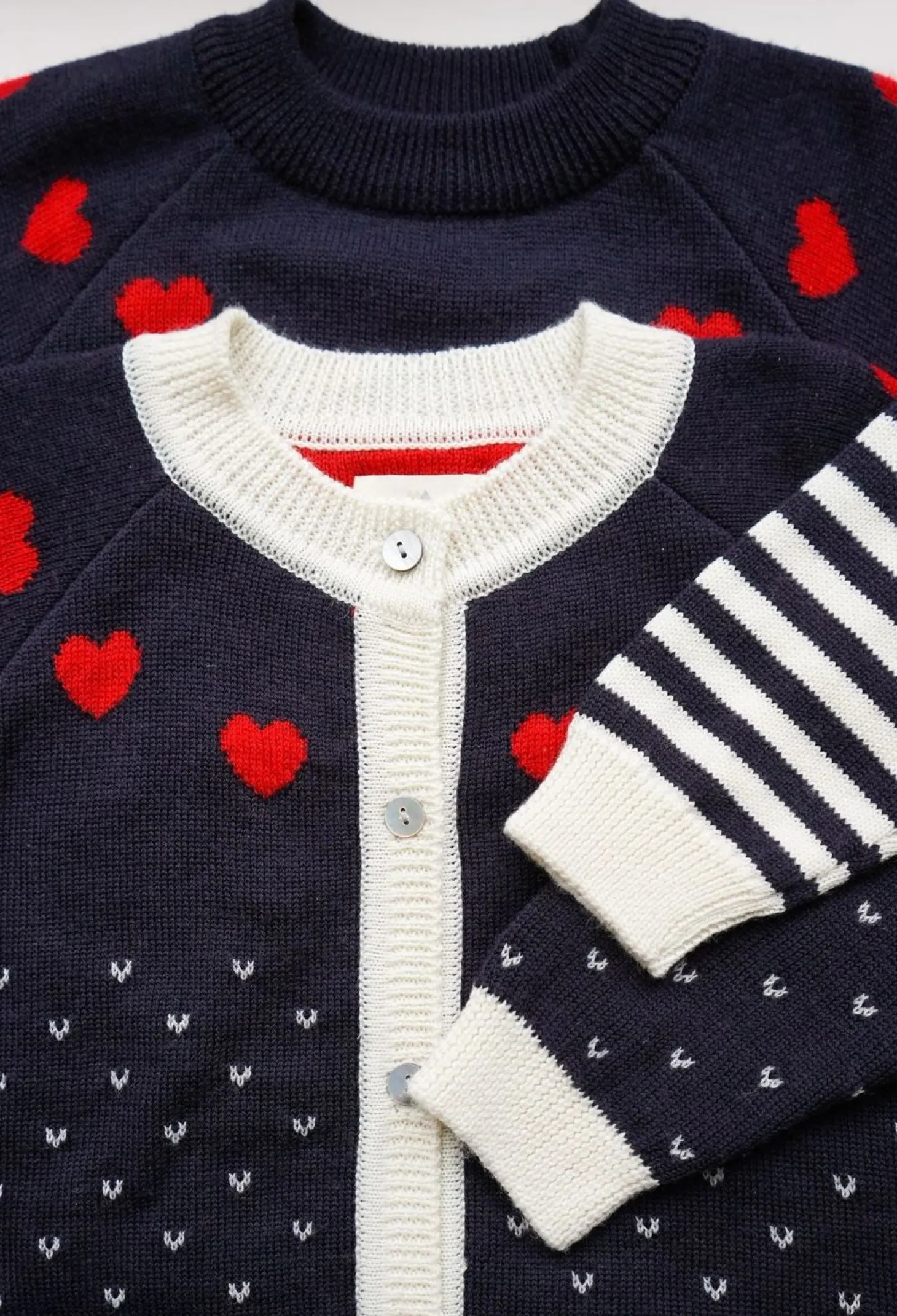 Konges Sløjd Heart Cardigan - Navy*Born Cardigans