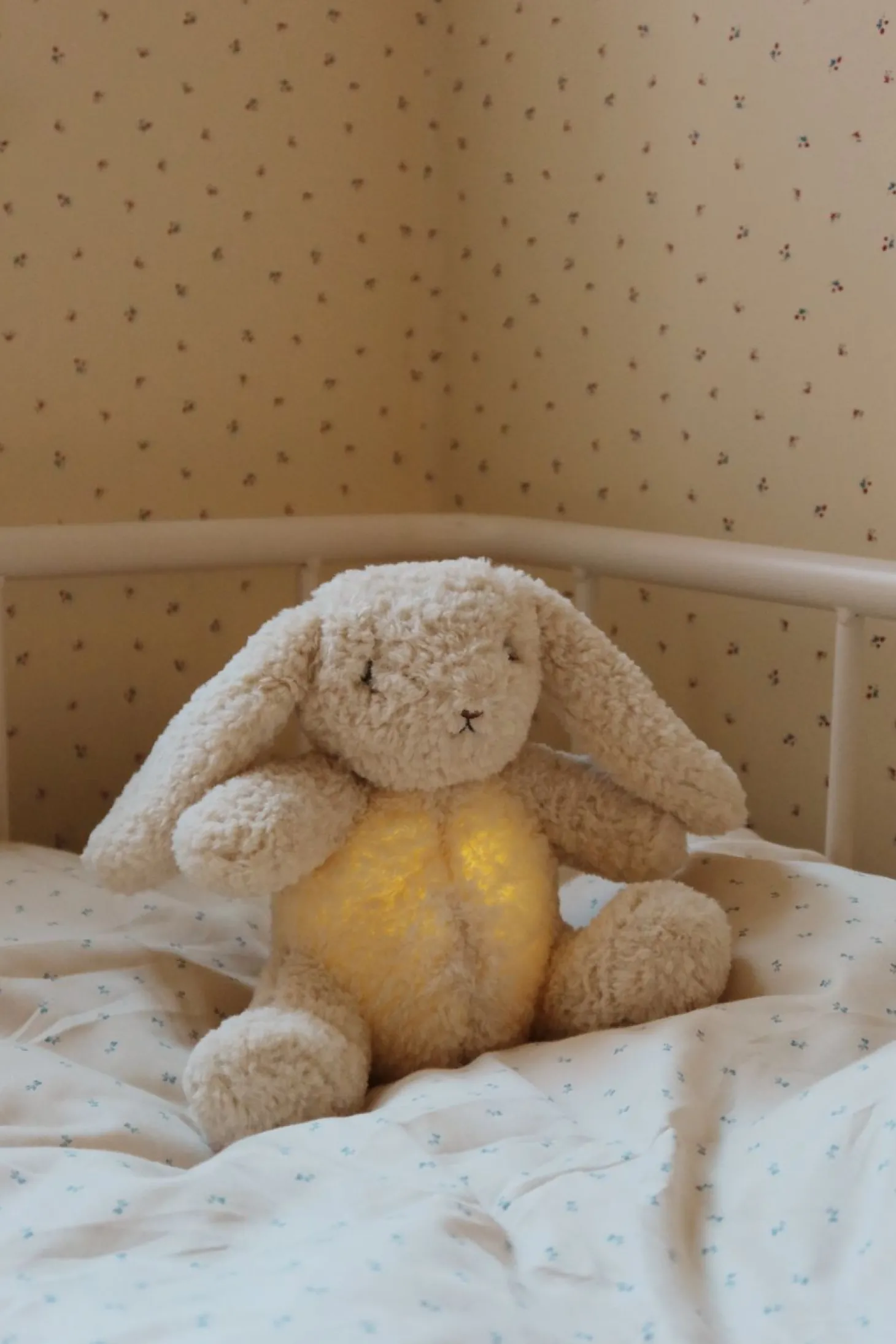 Konges Sløjd Led-Lampe, Blod Kanin - Off White* Lamper & Lys