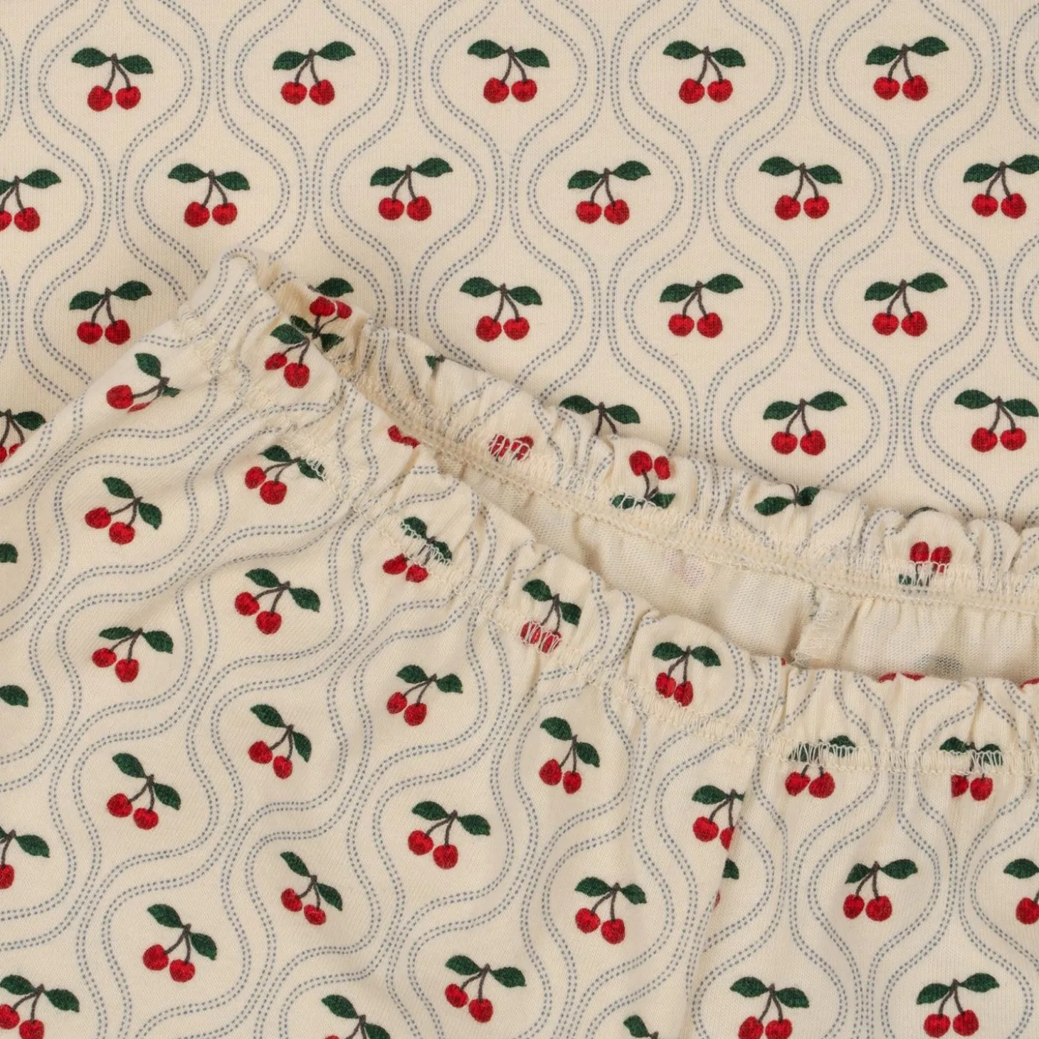 Konges Sløjd Lin Saet Med Flaeser - Cherry Motif*Born Overdele