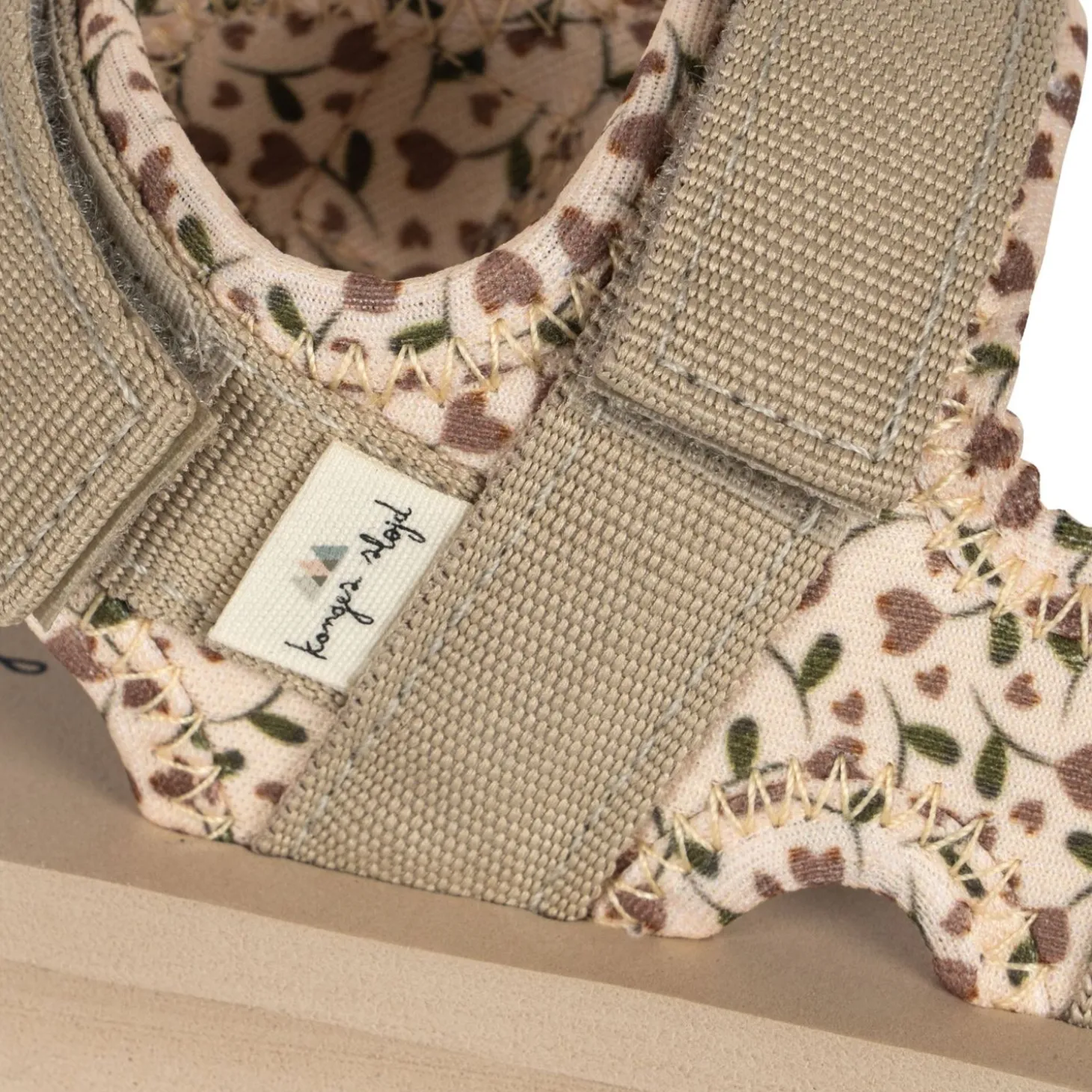 Konges Sløjd Sun Sandals Printed - Milk Tank*Born Sko & Sneakers